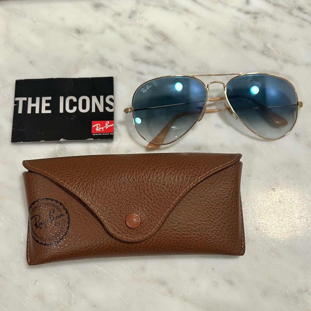 Ray-Ban Aviator Sunglasses Polished Gold Frame Color & Light Blue Lenses Color